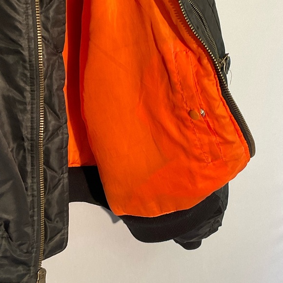 SECURITY Bomber Jacket XXL Black Orange Lined Film TV Wardrobe - Picture 11 of 16